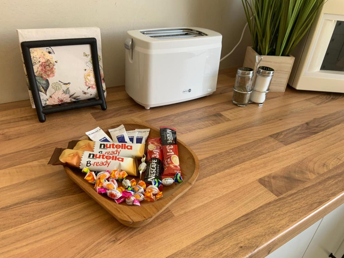 Amira Apartman Komárno Eksteriør bilde
